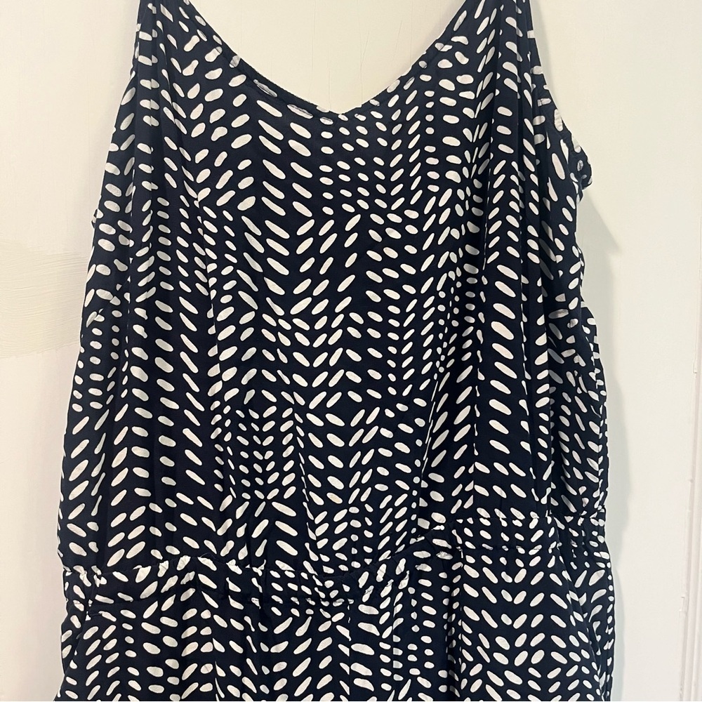LOFT Navy Blue, White Modern Pattern Relaxed Fit Thin Strap Jumpsuit Size Medium - Picture 5 of 10